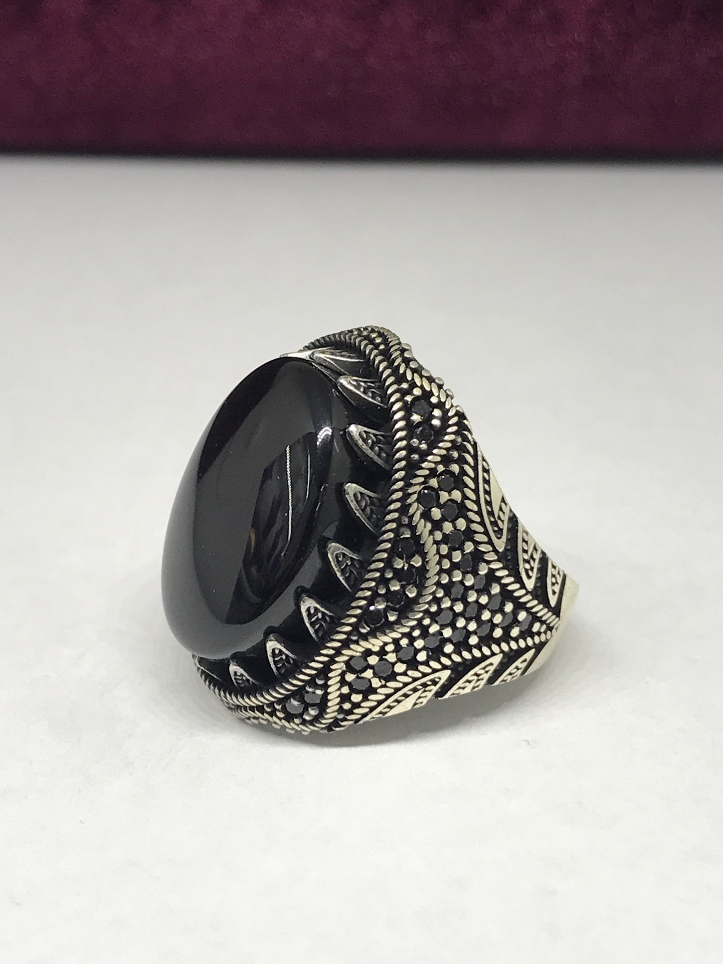 925 Ayar Gümüş Oniks Taşlı Markazit İşleme Erkek Yüzük ST14