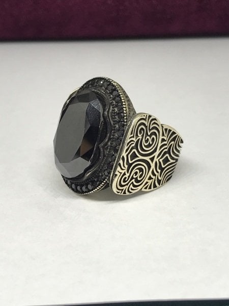 925 Ayar Gümüş Oniks Taşlı Markazit İşleme Erkek Yüzük ST17