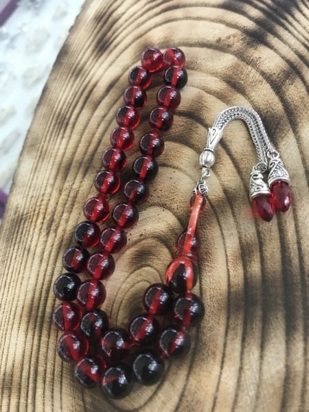 Kırmızı Renk Küre Model Çift Püsküllü Toz Kehribar Tesbih