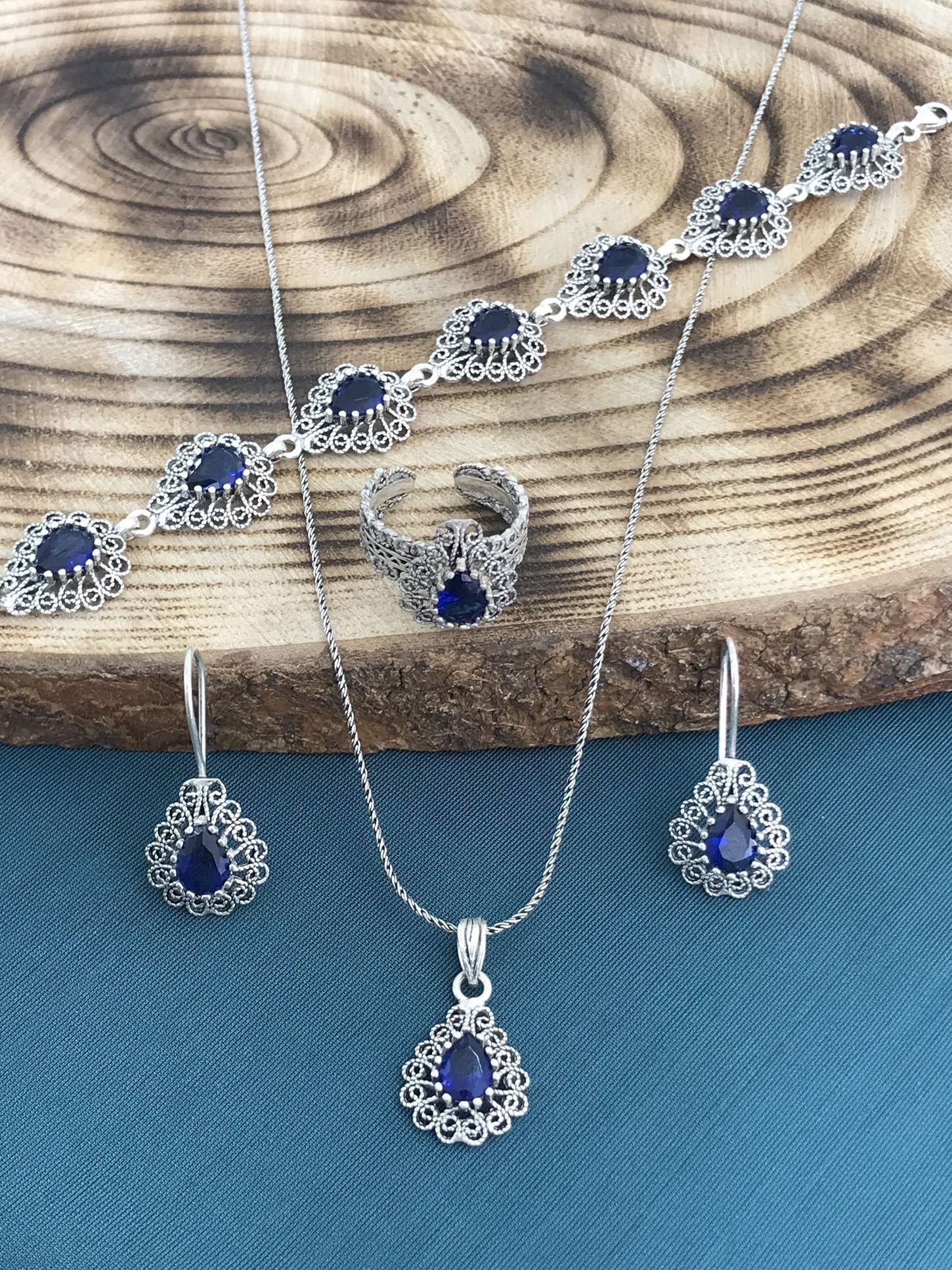 925 Ayar Gümüş Telkâri İşçilikli Safir Taşlı Dörtlü Set