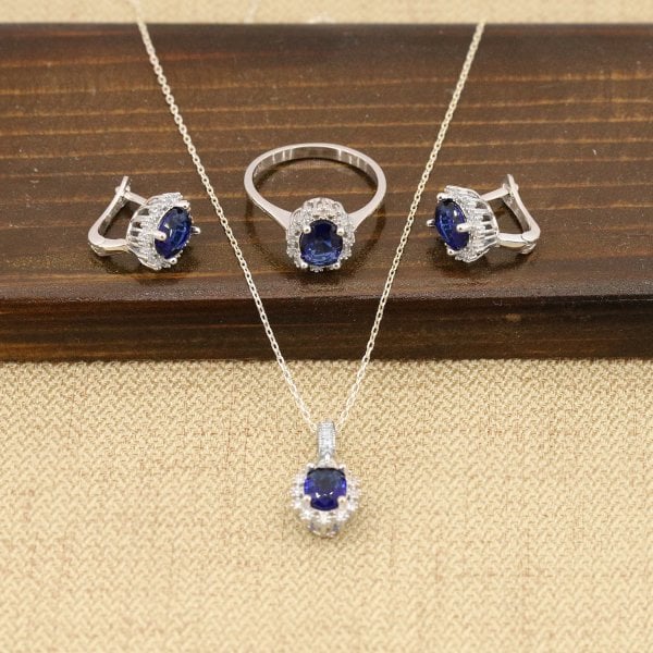 Safir Taşlı 925 Ayar Saf Gümüş Bayan Üçlü Set
