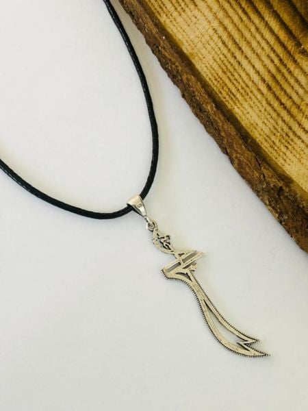 925 Ayar Gümüş Zülfikar Kılıç Uçlu Deri Kordonlu Erkek Kolye