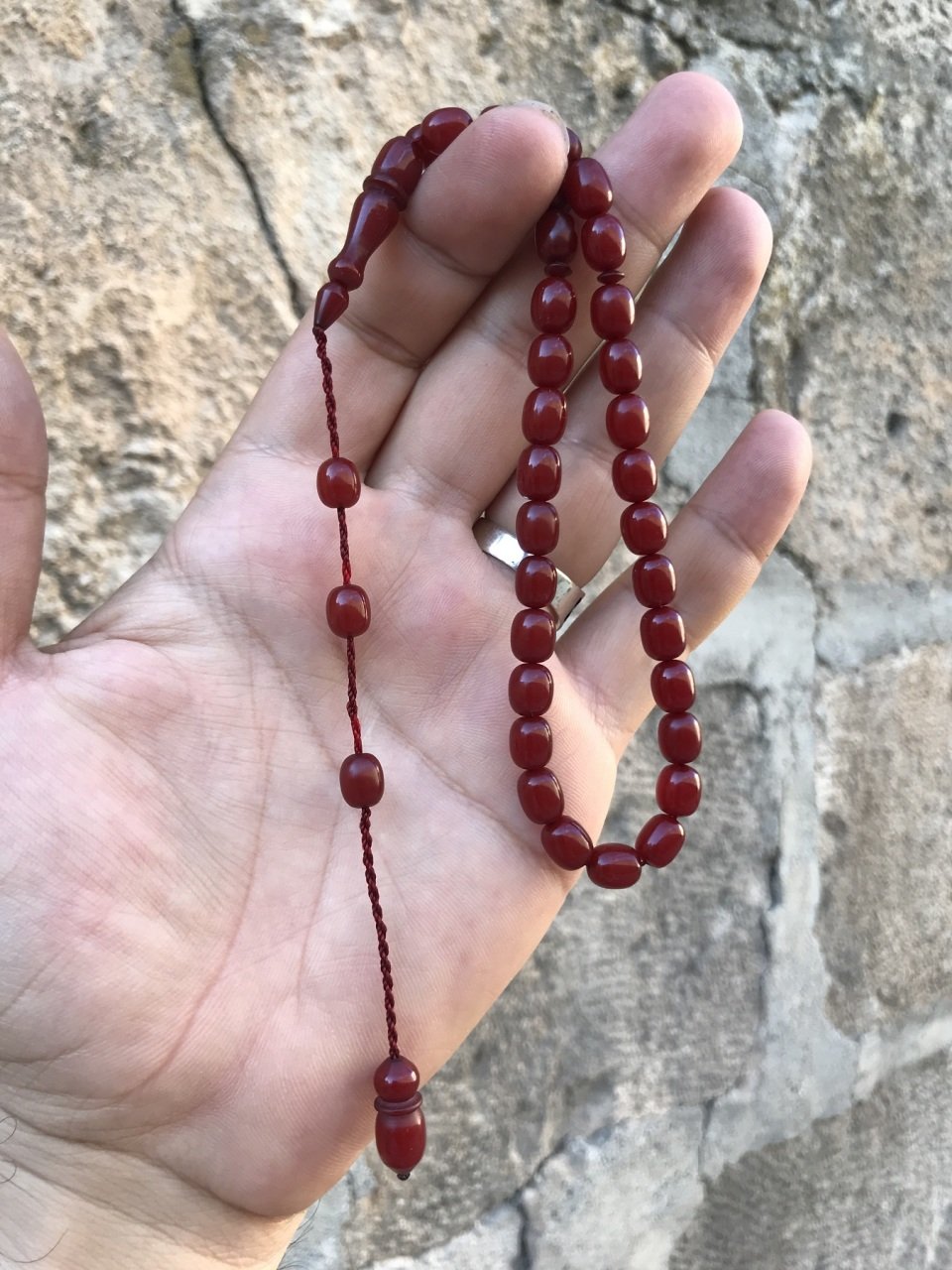 Vişne Çürüğü Tonunda Kapsül Kesim Orijinal Ateş Kehribar Tesbih
