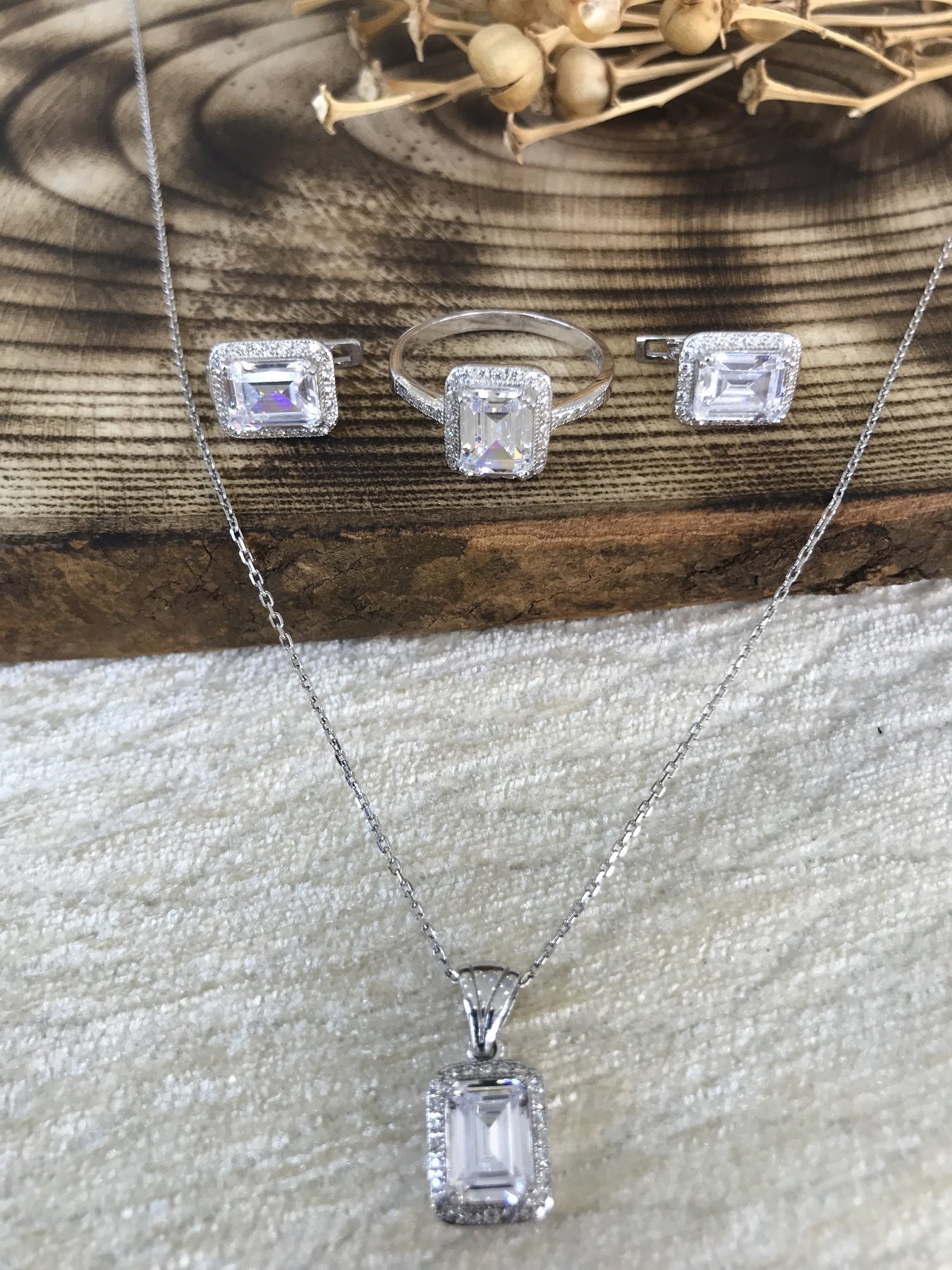 925 Ayar  Saf Gümüş Zirkon Taşlı Baget Model Üçlü Bayan Set