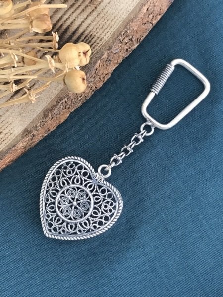 925 Ayar Gümüş Telkâri İşçilikli Gümüş Anahtarlık