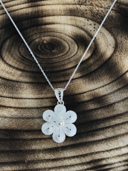 Papatya Model Telkâri İşçilikli Bayan Kolye