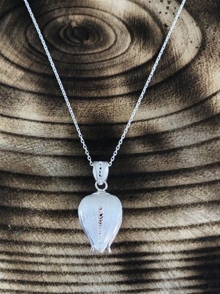 925 Ayar Gümüş Tomurcuk Model Telkâri İşçilikli Bayan Kolye