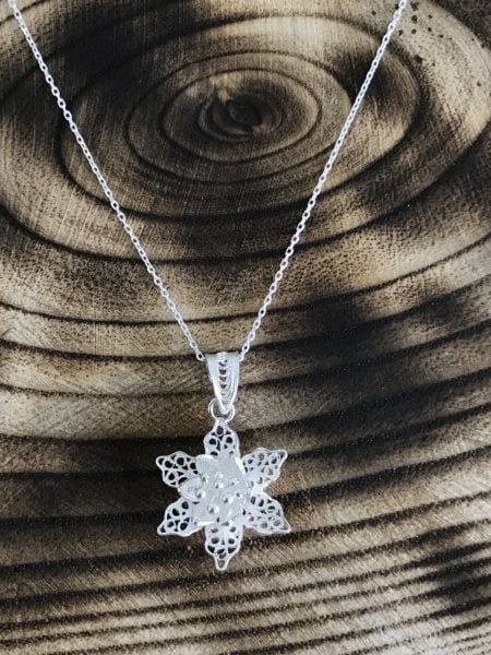 Anemon Çiçeği Model 925 Ayar Gümüş Telkâri İşçilikli Bayan Kolye