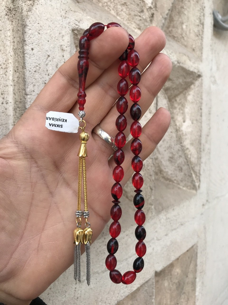 Lale Uçlu Kırmızı Renk Beyzi Kesim Orijinal Sıkma Kehribar Tesbih