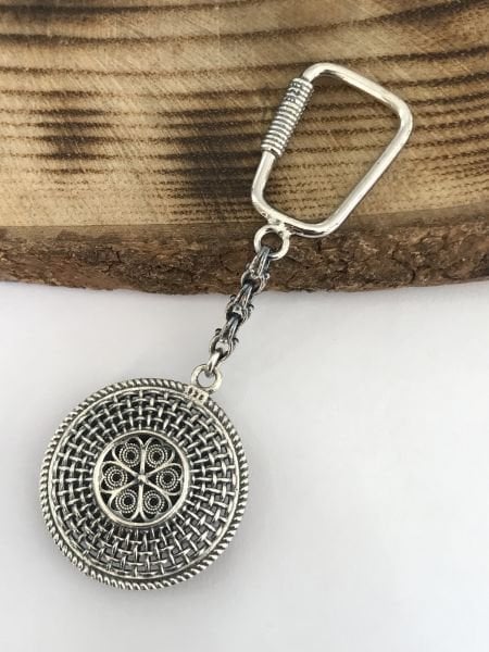 925 Ayar Gümüş Telkâri İşçilikli Çiçek Model Gümüş Anahtarlık